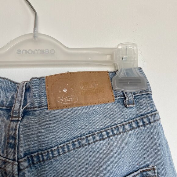 Cheap Monday Mom Jeans Light Wash High Waist - Picture 3 of 7